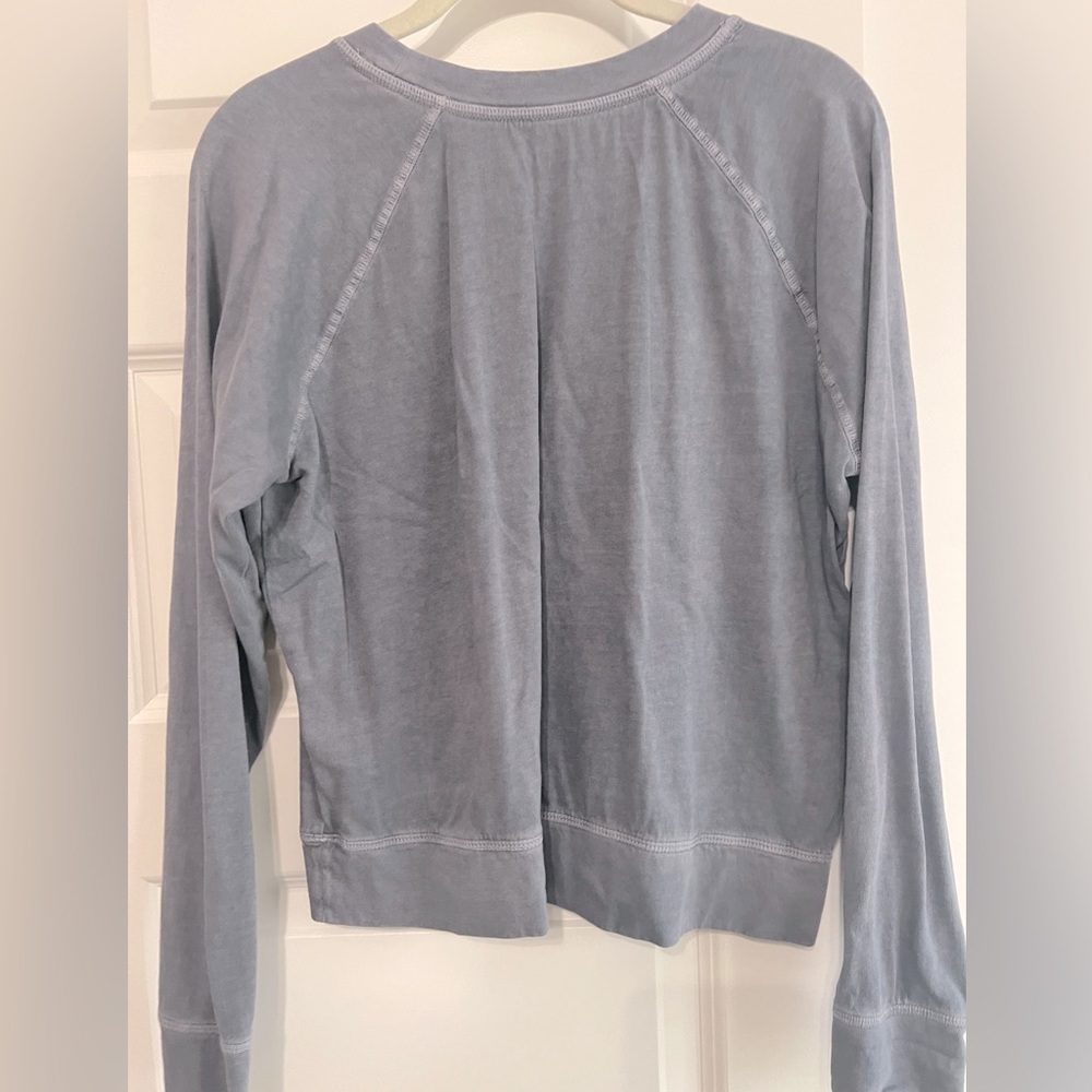 Mid gray pullover - Picture 3 of 3